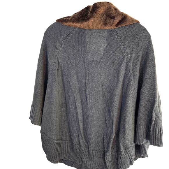 Women's Gray Cape One Size Fits Small - Large Removable Collar Coat Jacket - Picture 8 of 9